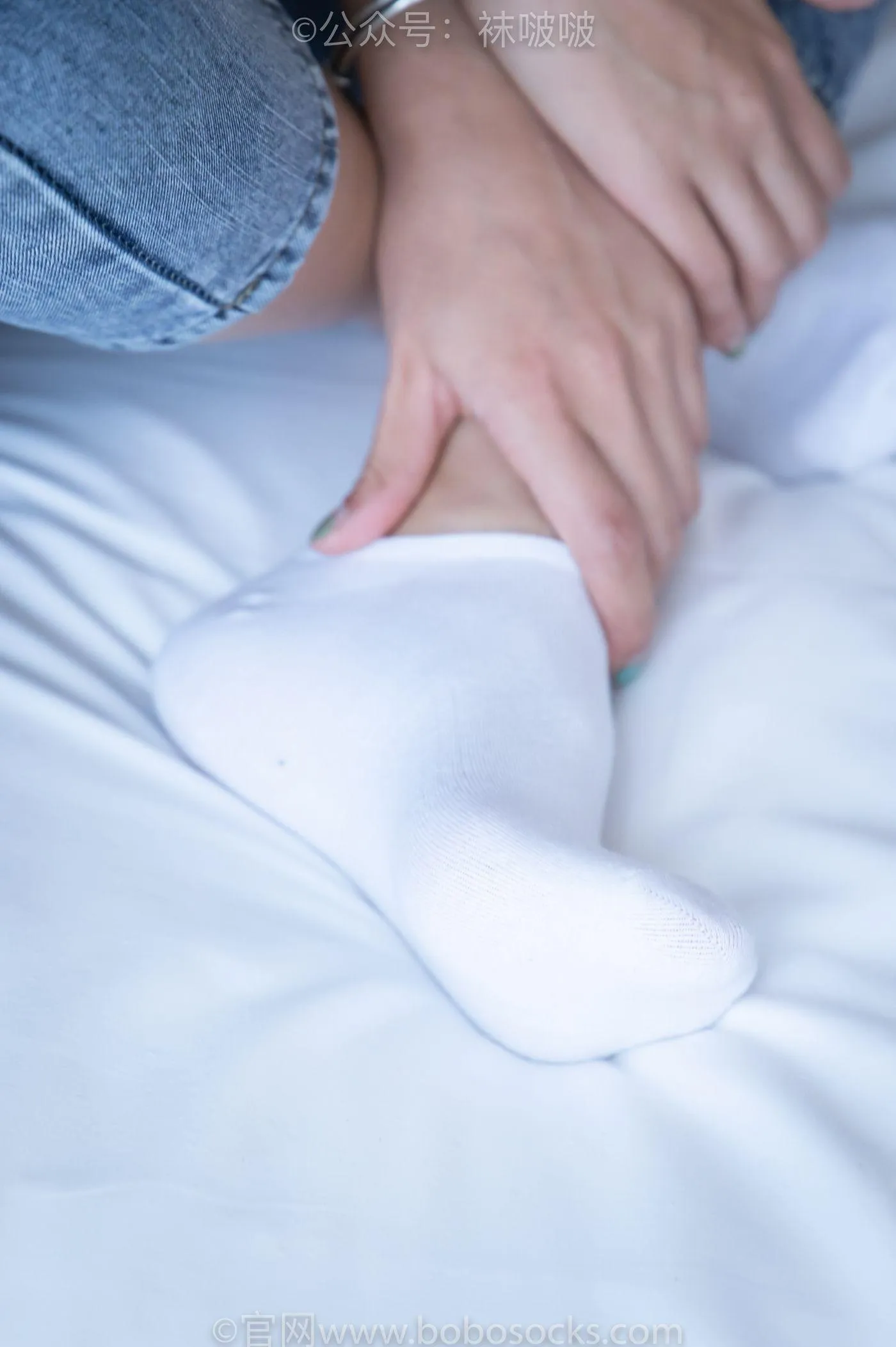 [BoBoSocks袜啵啵]NO.024 涵涵-板鞋、白棉袜、裸足 [134P]插图1